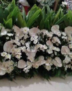 Funeral_floor garden