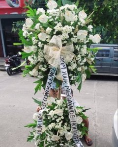 Whites Standing Spray