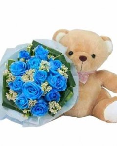 12 holland roses bunch  w/small teddy