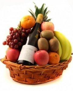 fruits with sparkling beverage